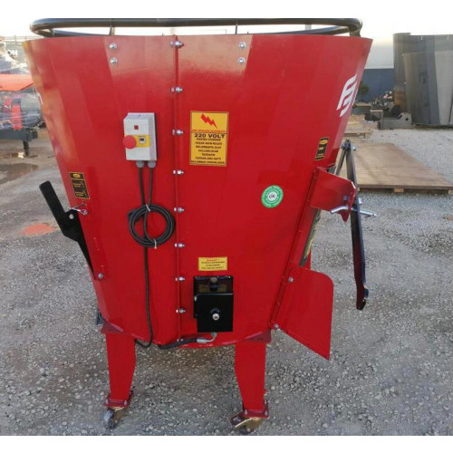 Смеситель кормораздатчик Melasty (1,5 m3) Турция (380V)