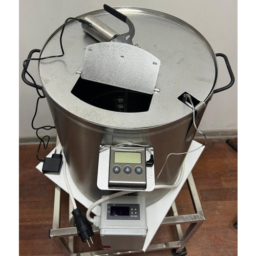 Сыроварня Бергманн (Bergmann) на 30 литров с ТЭНом и мешалкой и лирой